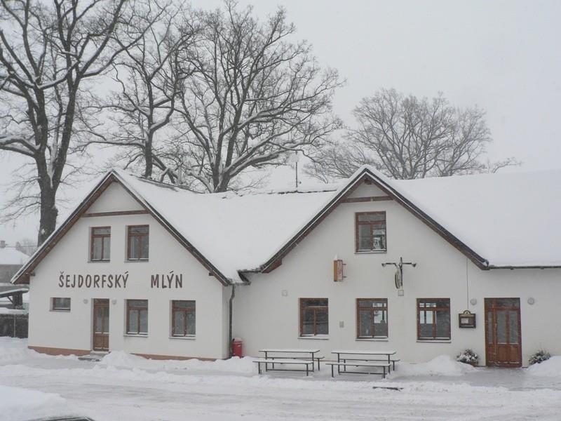 snowkiting-kurz-vetrny-jenikov-sejdorfsky-mlyn-ubytovani