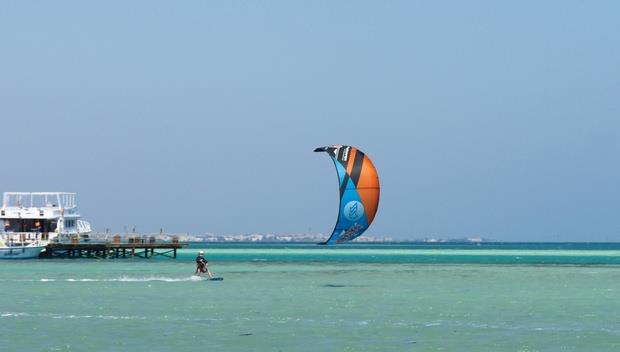 Flysurfer_Kitesurfing_Paradise_Egypt_08.jpg