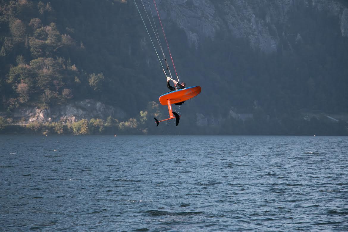 Traunsee-hydrofoiling-airstyle.jpg