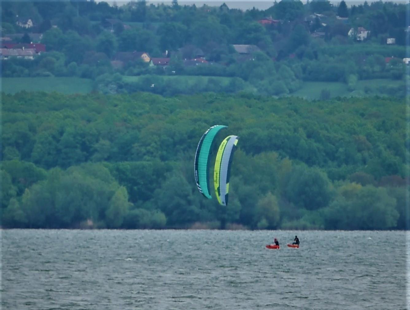 kite Flysurfer VMG2 vs SONIC3 upwind