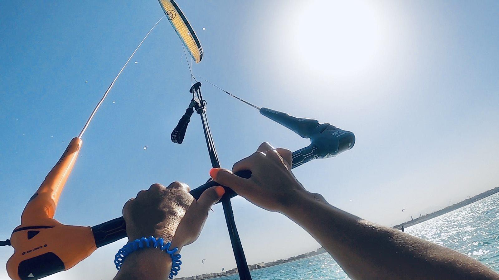Flysurfer kite bary Force vs InfinityXX - Force Bar