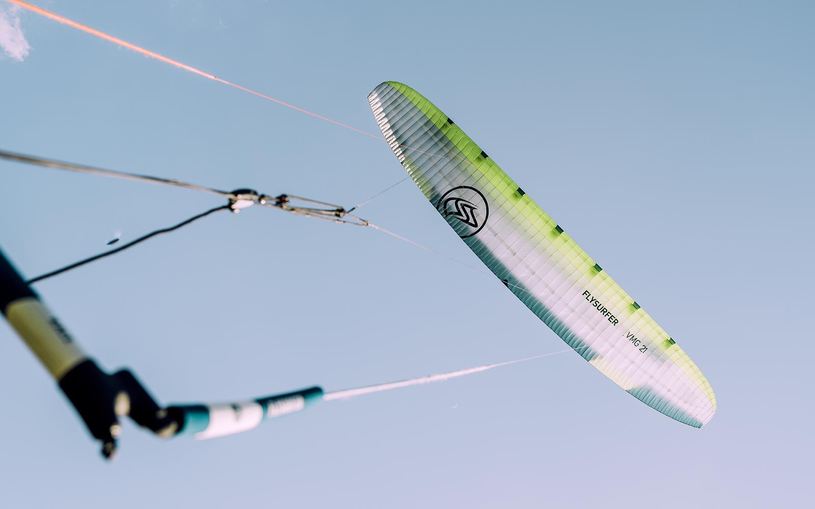 kite Flysurfer VMG - tech talk - ve vzduchu